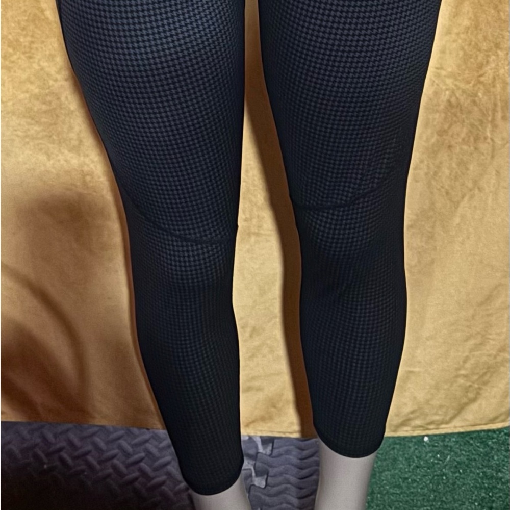 Bold Sweaty Betty Power 7/8 Houndstooth Leggings